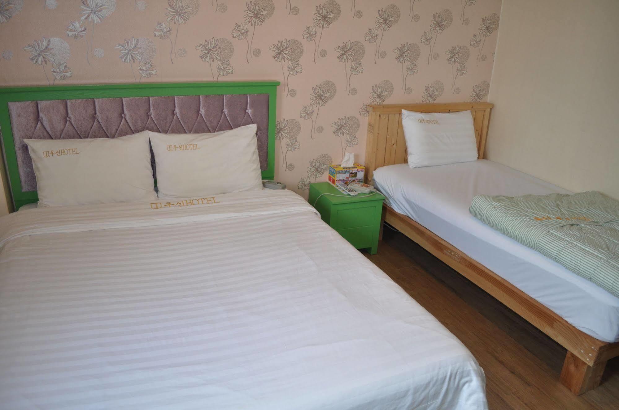 Goodstay Woosin Hotel جيونجو المظهر الخارجي الصورة