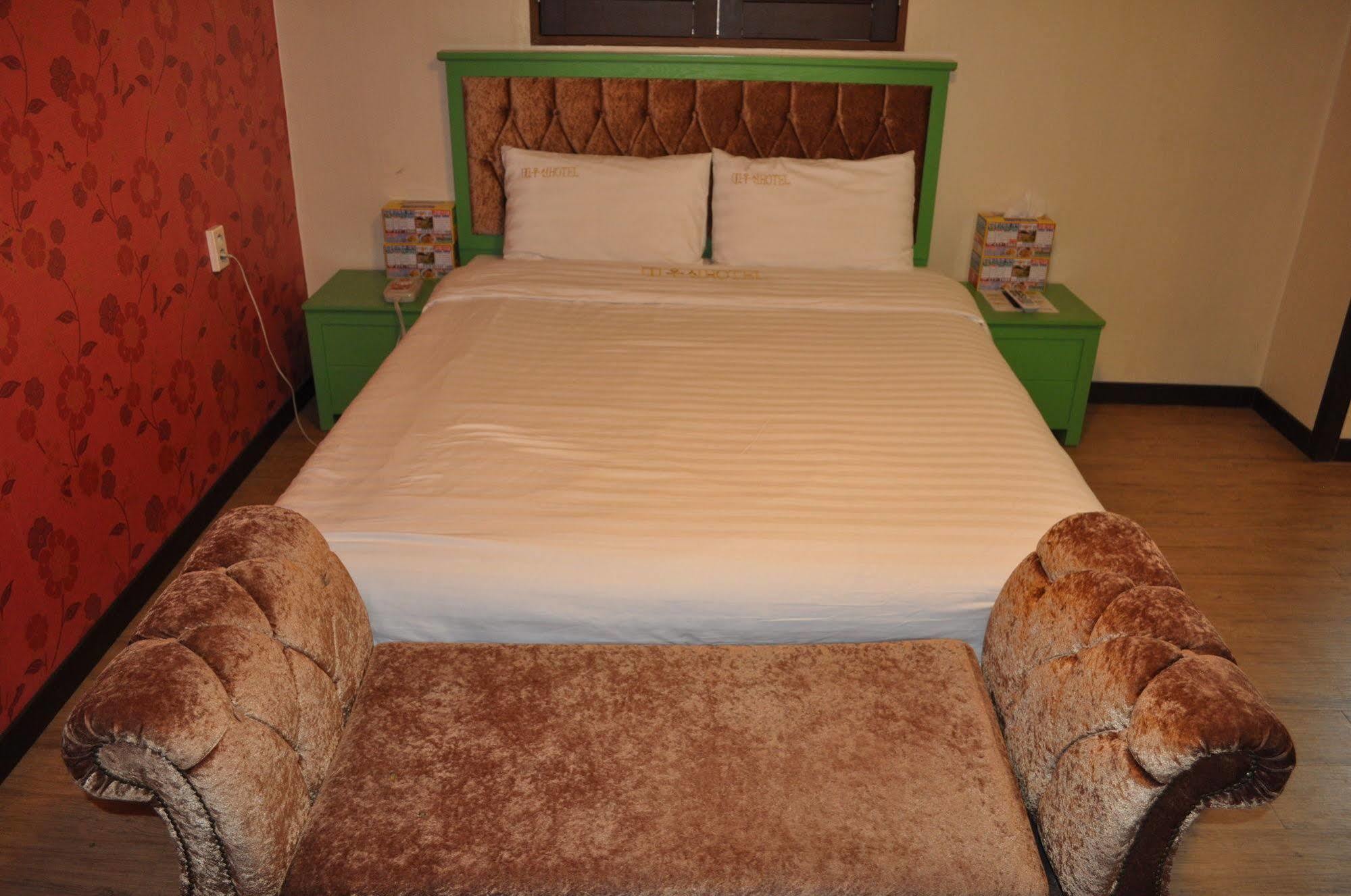 Goodstay Woosin Hotel جيونجو المظهر الخارجي الصورة