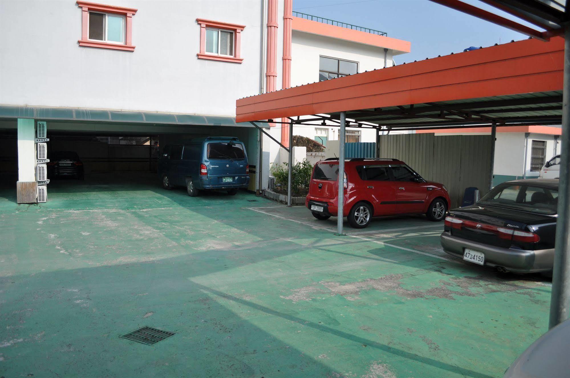 Goodstay Woosin Hotel جيونجو المظهر الخارجي الصورة